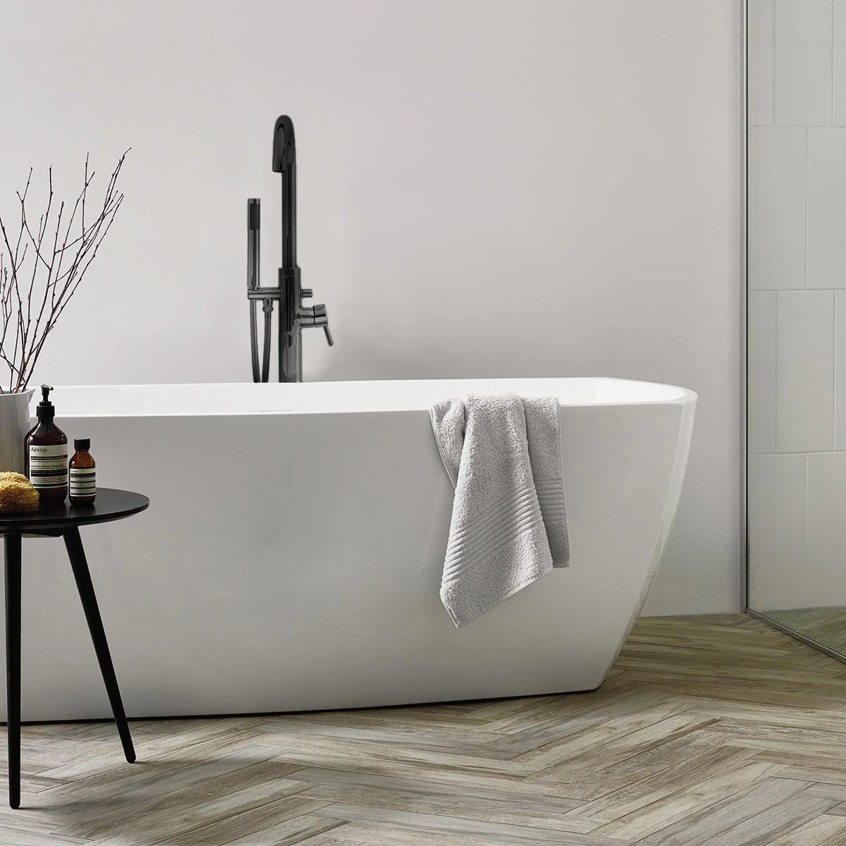 Aquadart Albury Freestanding Bath Shower Mixer - Black - Image 2