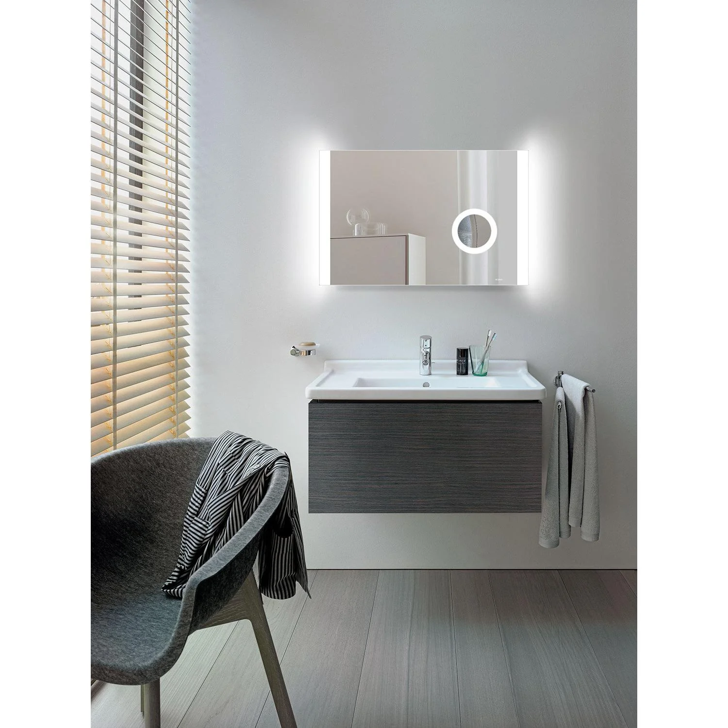 Kilmore Rectangular Mirror & LED Side Lights - Image 2
