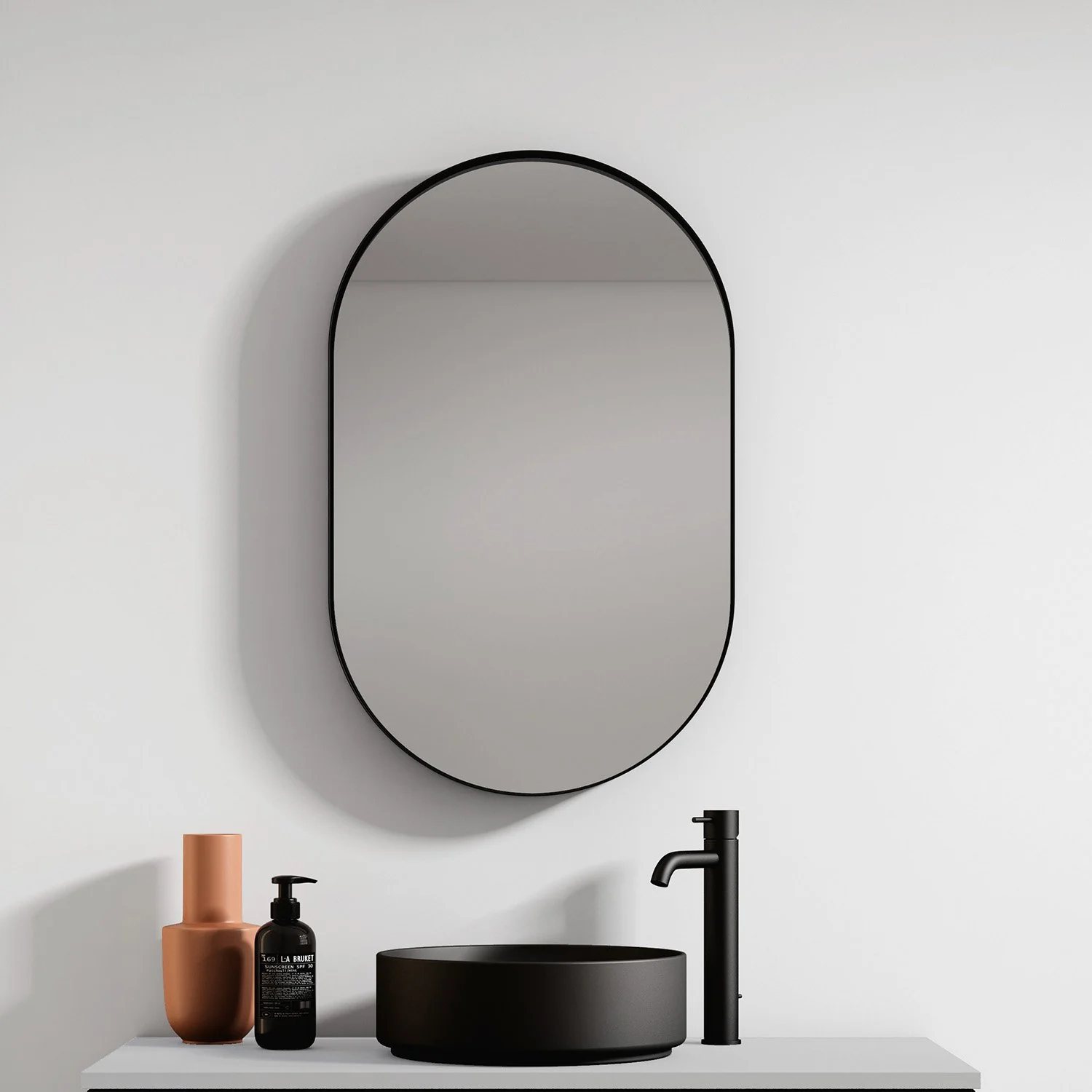 Loira Oval Mirror 500 x 800mm - Black