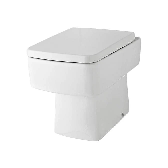 Nova Combination Bathroom Suite - Image 6