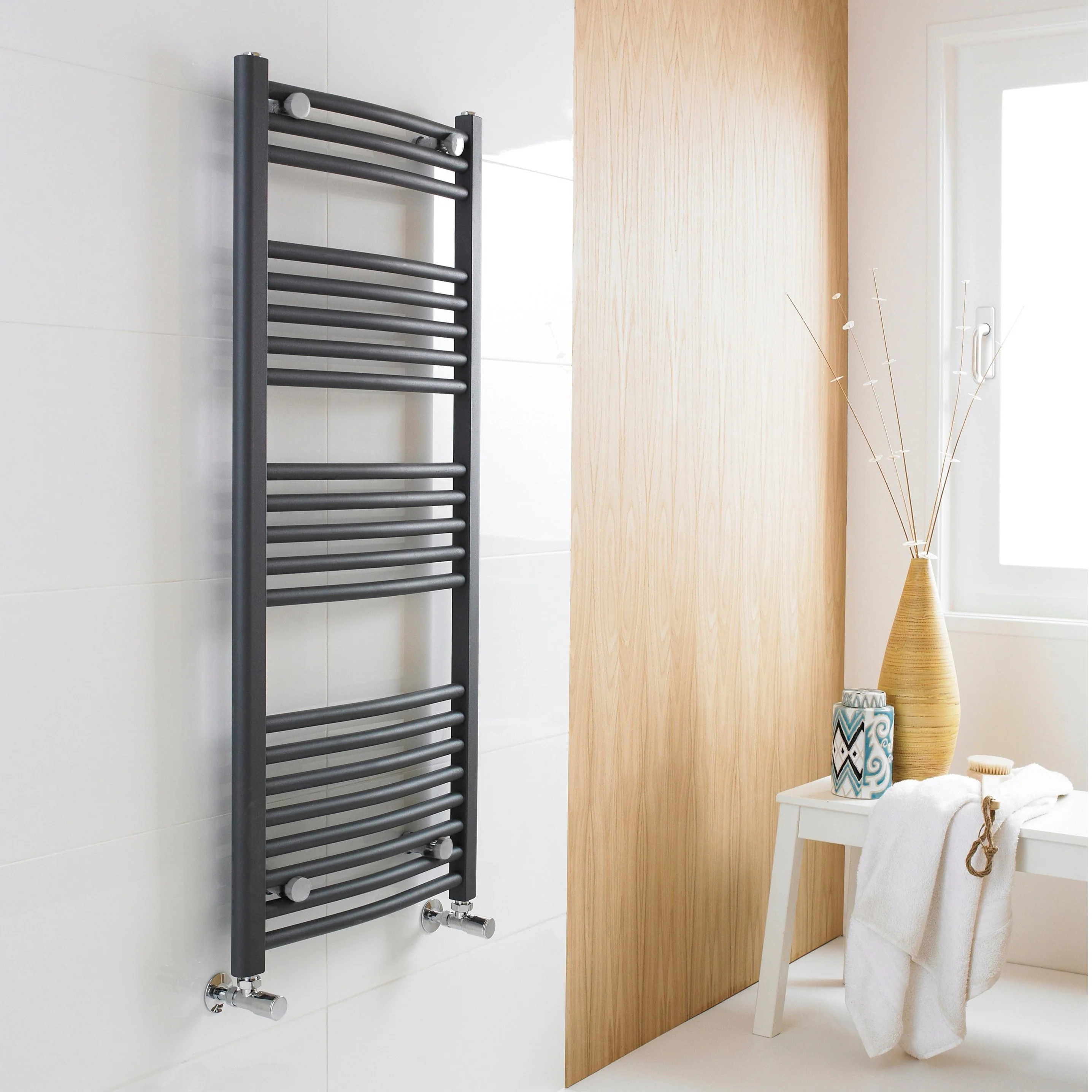 Nuie Curved 1150 x 500 Ladder Rail - Anthracite