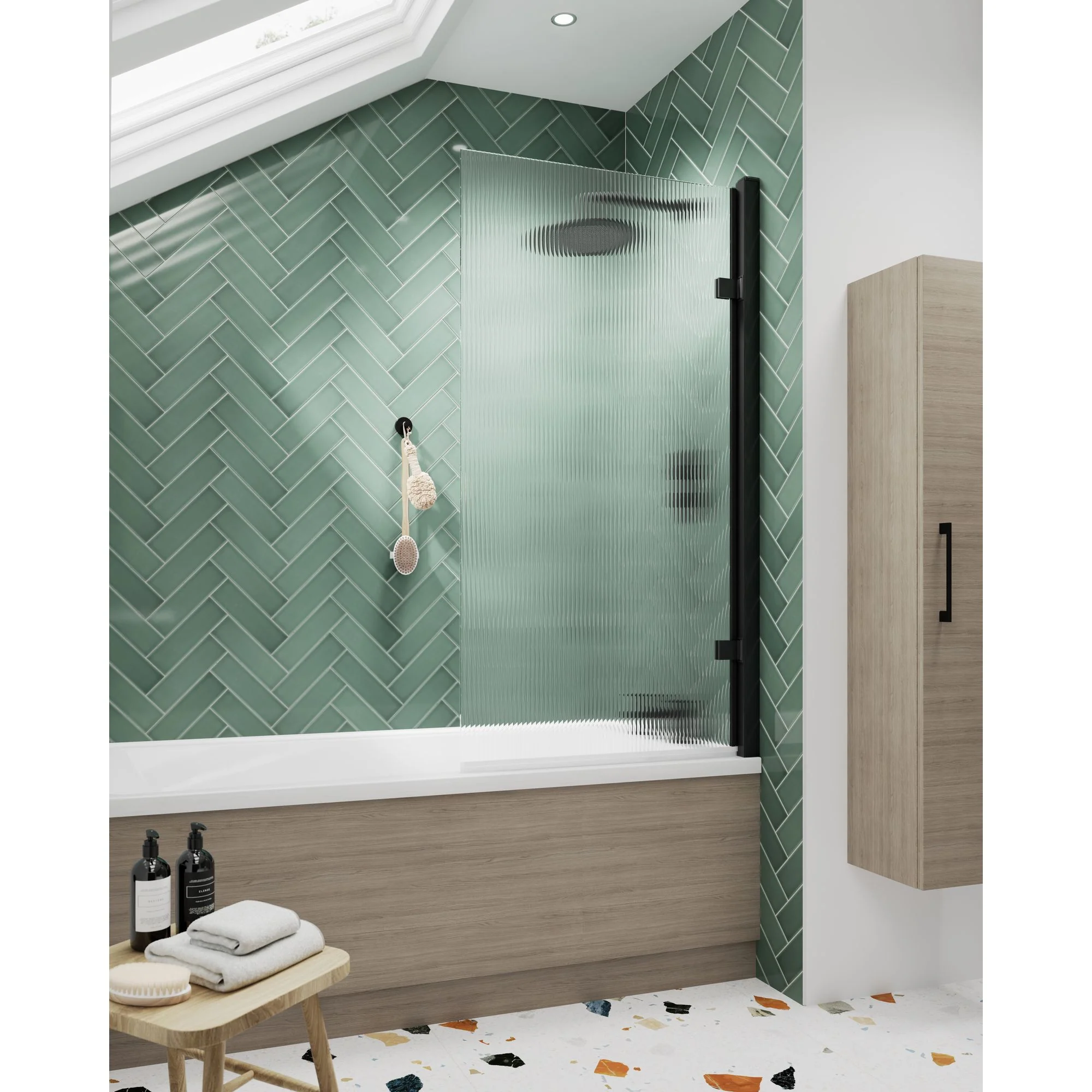 Nuie Pacific Fluted Square Hinged Bath Screen 1520 x 830mm - Image 7