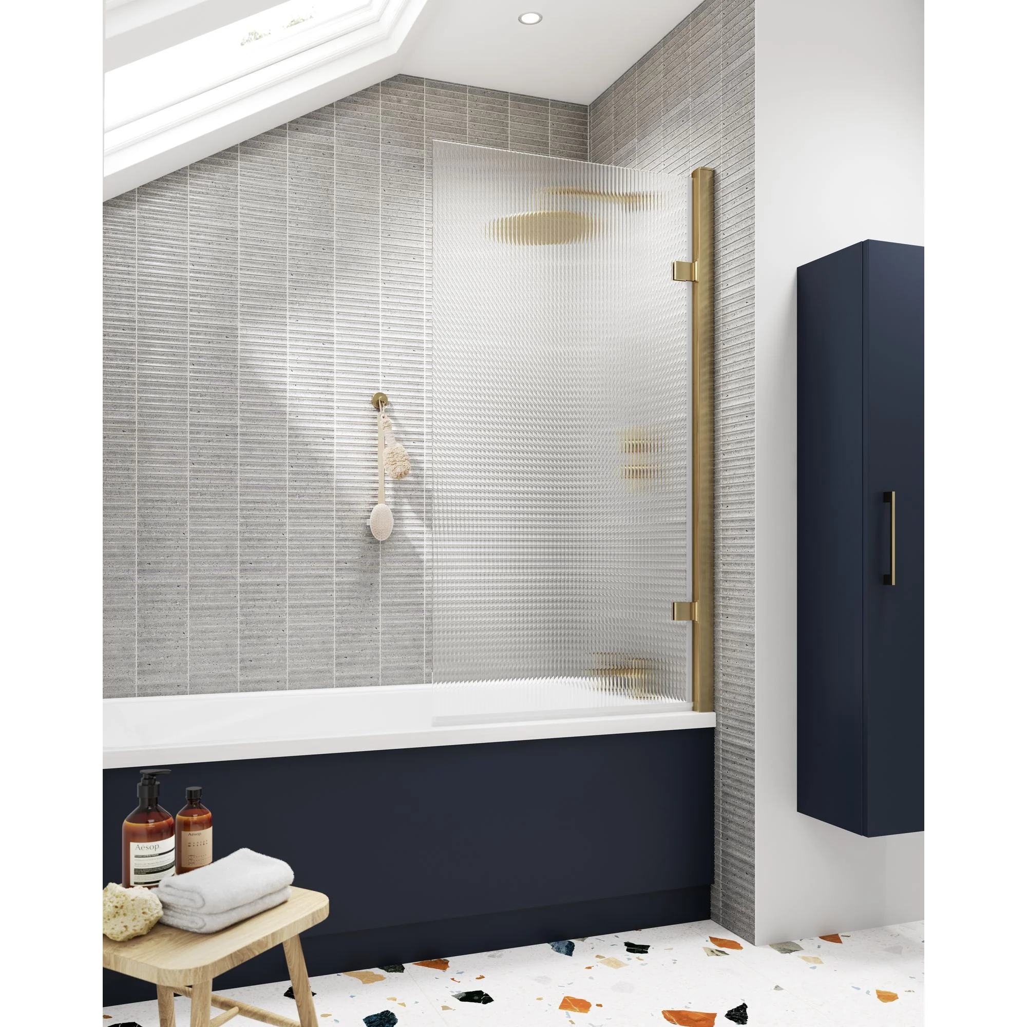 Nuie Pacific Fluted Square Hinged Bath Screen 1520 x 830mm - Image 9
