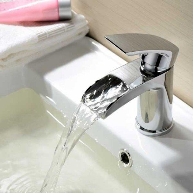RAK Art Chrome Waterfall Curve Mono Basin Mixer Tap - Image 2