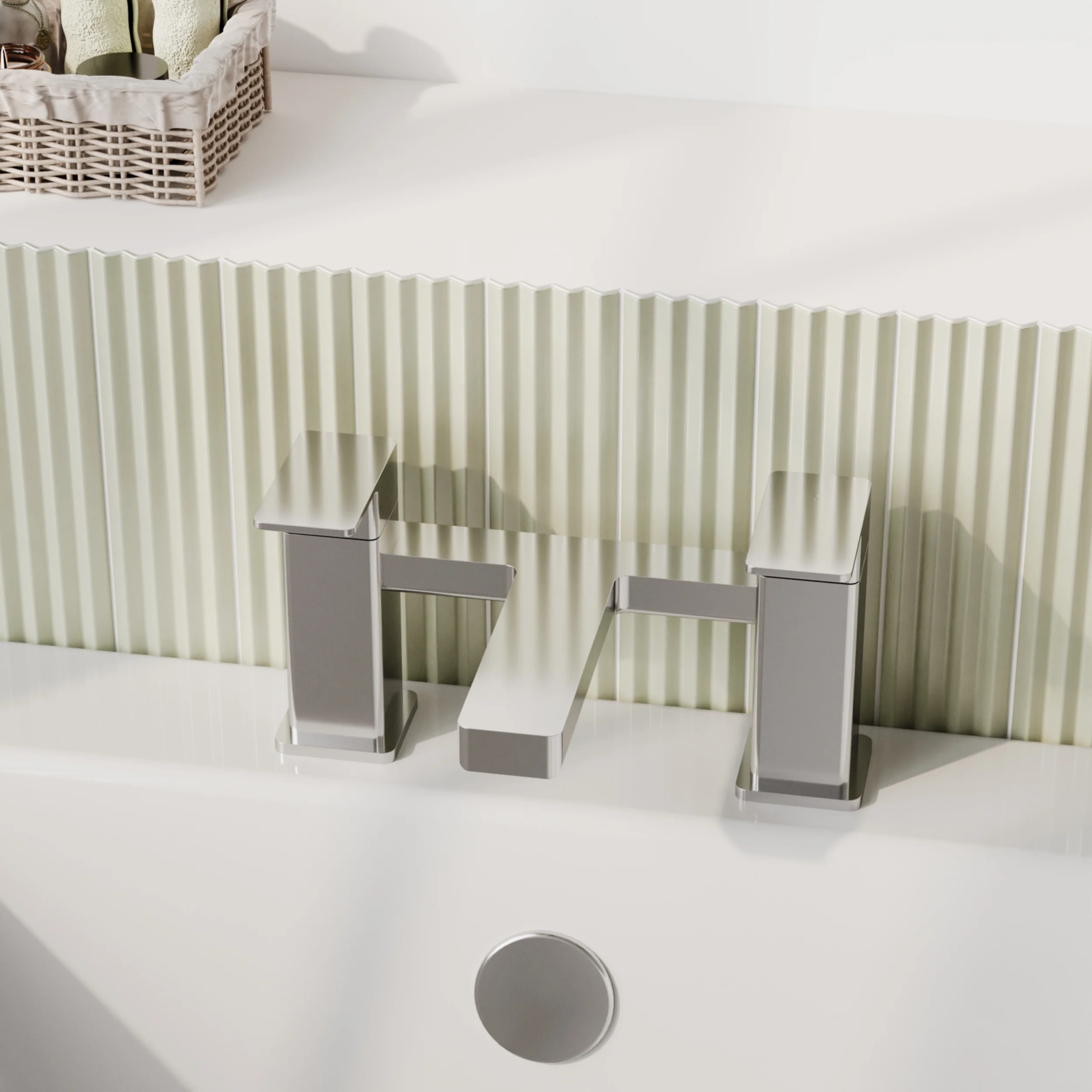 RYKER - Chrome Bath Filler Tap